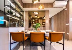 Commonwealth Towers (D3), Condominium #504923051